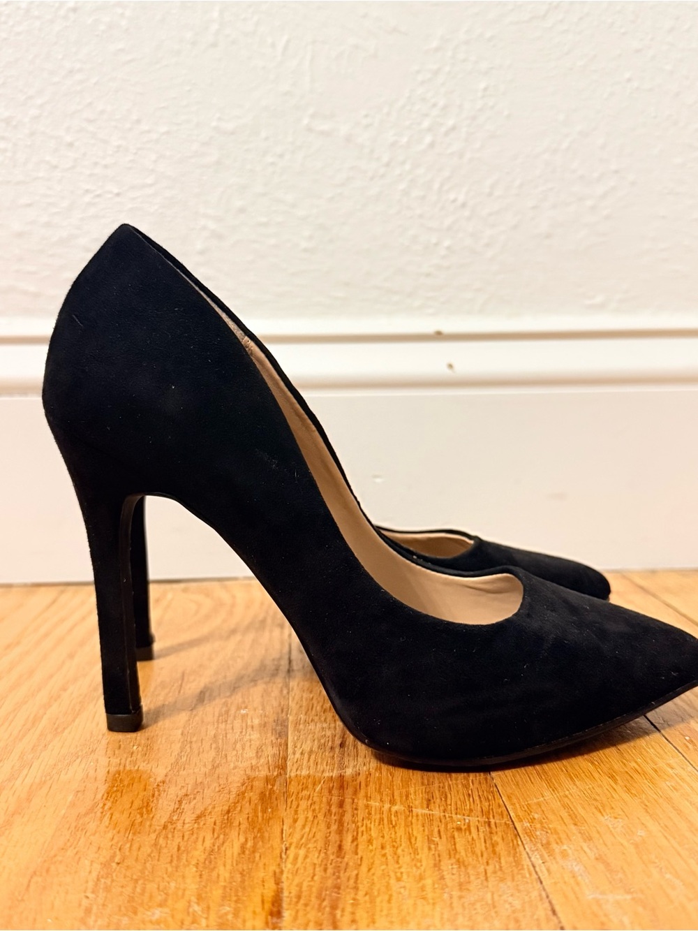 Classic Black Suede Pointed-Toe High Heels NWOT